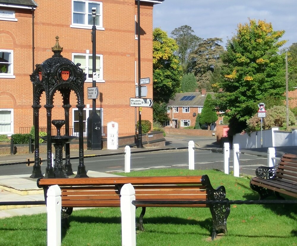 stansted-mountfitchet-chapel-hill-fountain